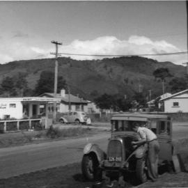 Ararino & Beth streets corner: dairy and cars; 1955.