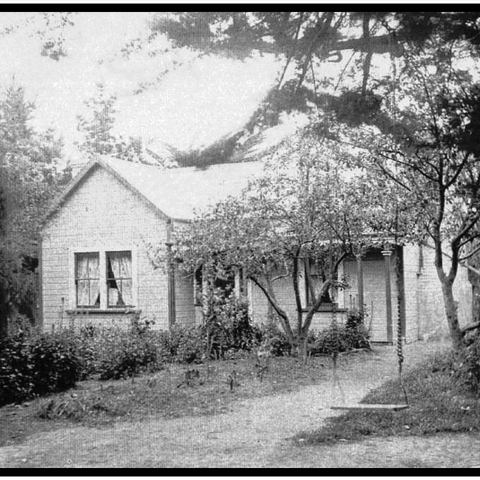 Golder Cottage Museum, 707 Fergusson Drive