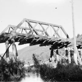 Silverstream railway bridge 2 (1903-1957); last truss span.