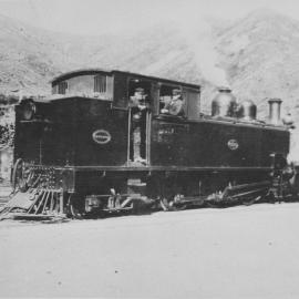Ww-class 4-6-4T locomotive No. 556 at Summit in 1929; driver C.J. 'Bob' Oliff.