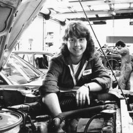 Fiona Lapsley, apprentice motor mechanic, Rosscars Toyota.