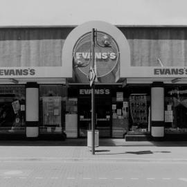 Main Street, 1997, south side; No. 130; Evans's; drapery
