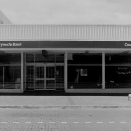 Main Street, 1997, south side; no. 134-136; Countrywide Bank.