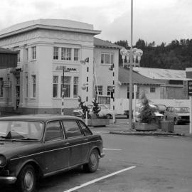 Main Street, c.1975; Geange street intersection and start of pedestrian precinct