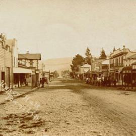 Main Street early 1900s, looking west from Russell Street.