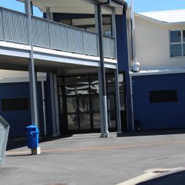 Upper Hutt College buildings 2015  5; H Block enntrance