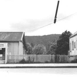 Main St, Upper Hutt, Jan. 1948; north side 21, Lewis-BNZ (L21)