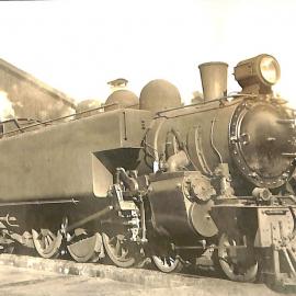 New Zealand railways locomotive, Ws 4-6-4 T class; number illegible