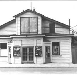 Main St, Upper Hutt, Jan. 1948; south side 16, Mayfair Theatre (R10)