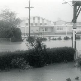 Flood, 1963; Upper Hutt College.