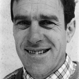 Local election candidates 1992; council;  9/26, 10 required; Harry Kent; mayor, 5th of eight (4.4%).