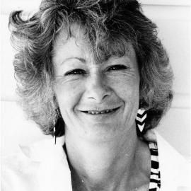 Lesley Clark, Cole Real Estate