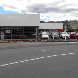 Fergusson Drive, north side; No.  813 (corner of Gibbons Street); King Toyota.