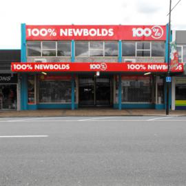 Main Street, north side; No. 117-123