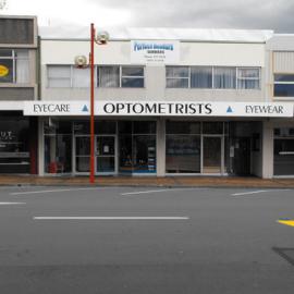 Geange Street, left side; No.  7-11