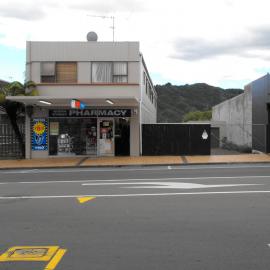 Queen Street, north side; No. 35; Queen Street Pharmacy