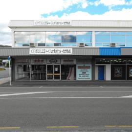 Queen Street, south side; No. 74-76.