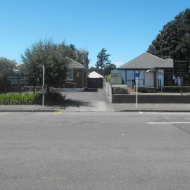 Royal Street, east side; No. 20-22; Charmaine's on Royal, beautician, and Chris Allen, BDS, dentist