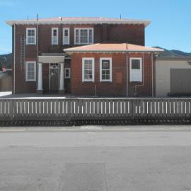 Lyster Lane north side 1; The Upper Hutt Club; western end.