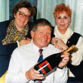 Fund-raising for Te Omanga Hospice; Deutz celebity wine auction; Phyllis Strachan, Rex Kirton, Mandy Harvey.