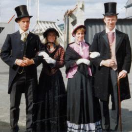 1990 celebrations; re-enactment of early settlers' arrival; Brown family group