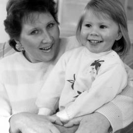 Wellington Cot Death Group; Julie Saxton retires as president.