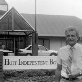 HIBS; Hutt Independent Boys' School; founding principal Barry Kerr.