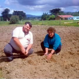 Mangaroa garden for periodic-detention workers; warden Bernie Priston and councillor Shirley Russell.