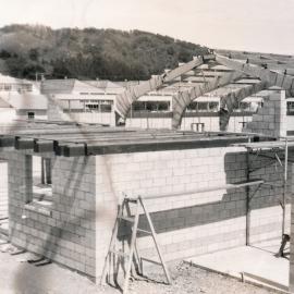 Ōrongomai marae 1975, late; hall under construction