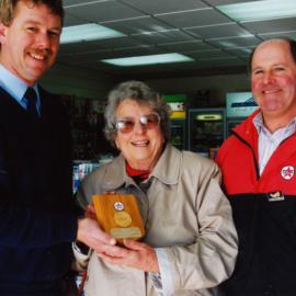 Unsung Hero 1995; Betty Garratt; with community constable Kerry Fenton, and Gorries' Barry Pettengell.