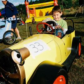 Trolley Derby 2006: Bailey Lowther