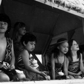 Christmas parade 1977; Māwai Hakona 2