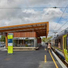 Upper Hutt railway station 2015 15; passengers exit a commuter unit