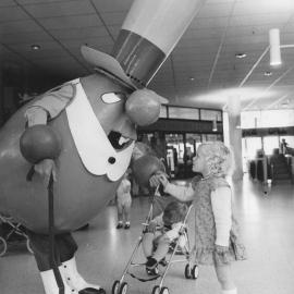 Maidstone Mall; Schweppes "Mr Ju'cy" meets Daniel and Tiffany Andrews during a soft-drink promotion.