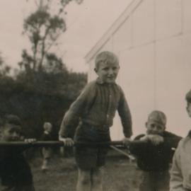 Te Marua School; children; Circa 1955
