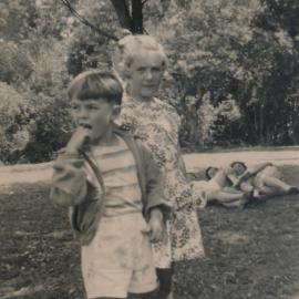 Te Marua School; Lyndal McLean and Michael Hoggard; Circa 1955