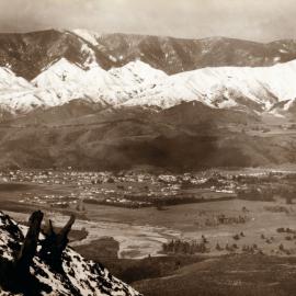 Panorama of Upper Hutt with snow on the hills; c.1930s