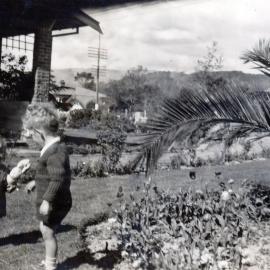 Alan and Dorothy Smith at home