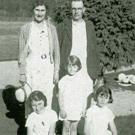 Post Office picnic, Maidstone Park, 1939