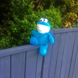 Cookie Monster toy with face mask, Silverstream