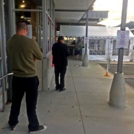 Silverstream New World supermarket queue 02