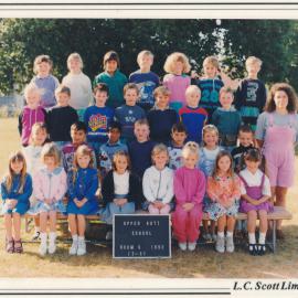 Upper Hutt School, Room 6; 1993