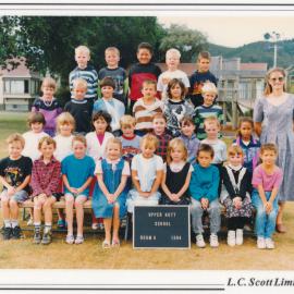 Upper Hutt School, Room 6; 1994