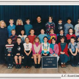 Upper Hutt School, Room 5; 1996