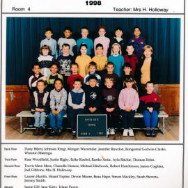 Upper Hutt School, Room 4; 1998