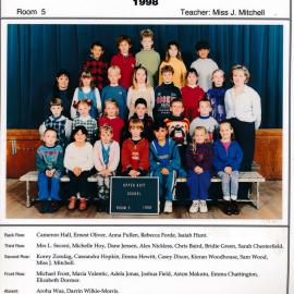 Upper Hutt School, Room 5; 1998