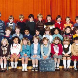Upper Hutt School, Room 8, New Entrants; 1980