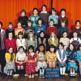 Upper Hutt School, Room 3, Standard 3; 1981