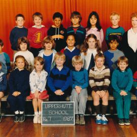 Upper Hutt School, Room 7; 1987