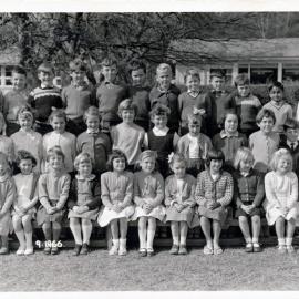 Upper Hutt School, unidentified class; 1966